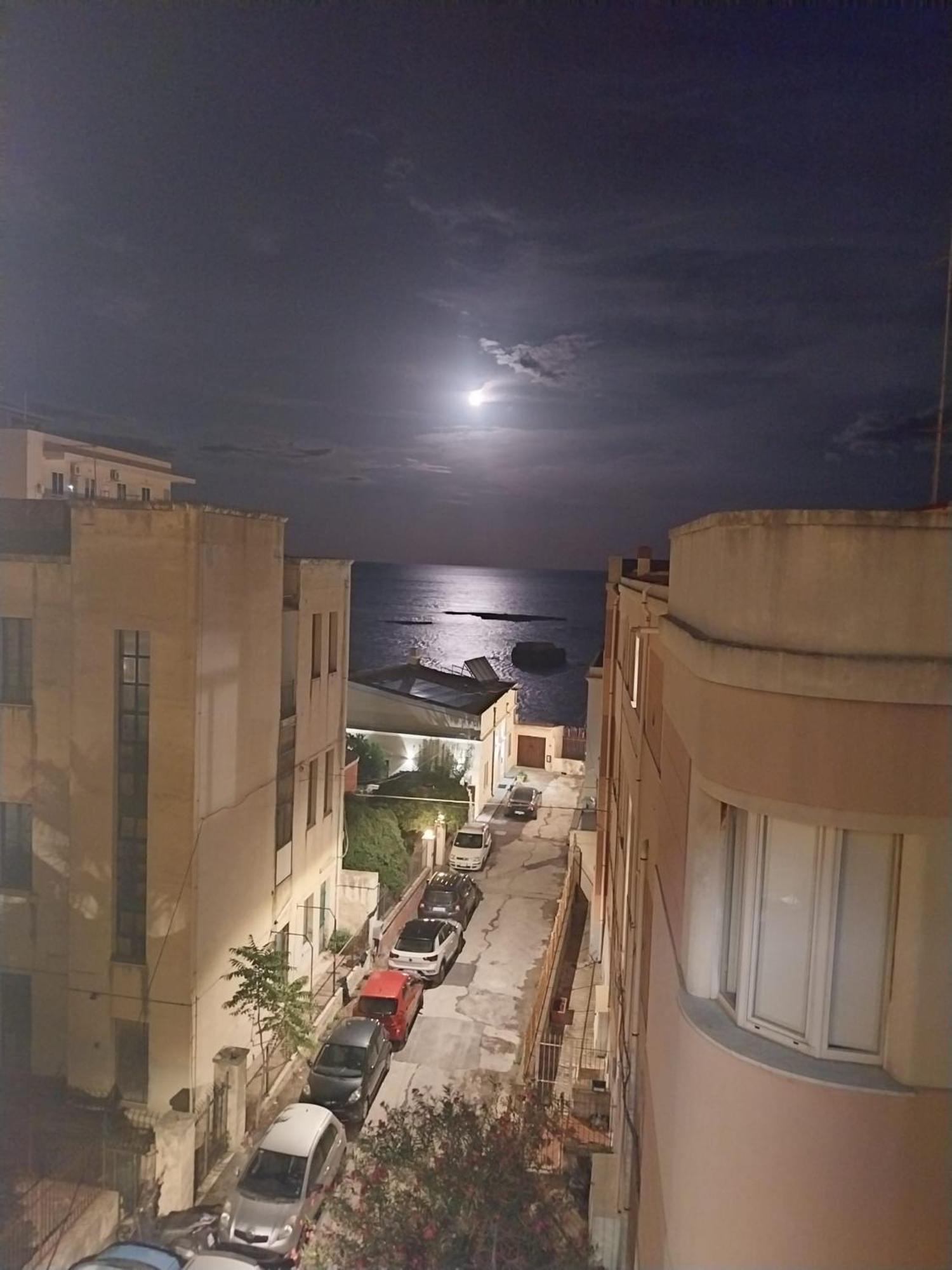 Sea View Apartment Syrakuzy Zewnętrze zdjęcie
